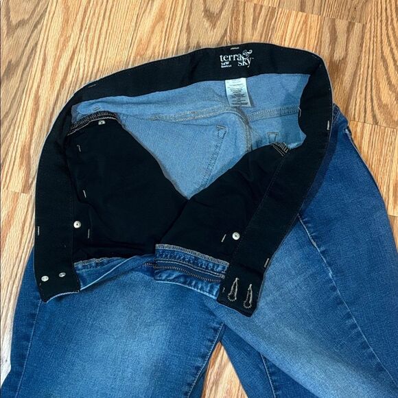 Terra & Sky Tummy Control Blue Bootcut Jeans, 14W - Picture 5 of 8